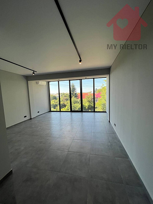 Оренда приміщення вільного призначення на Дворжака поверх - 2/2 Uzhhorod - photo 1