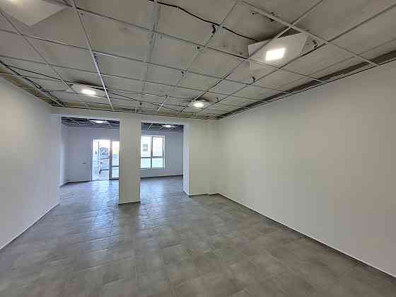 Продаж приміщення вільного призначення на вул. Максимовича поверх - 1/5 Ivano-Frankivs'k