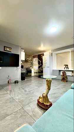 Продаж Квартира 1-кімнатна на Антонова Авиаконструктора ул., 10 Київ