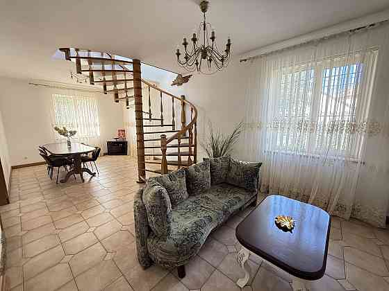 Оренда Будинок на Лисенка М. вул., 9 Ternopil'