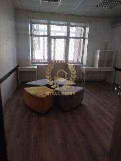 Продаж Квартира 3-кімнатна, 2/5 поверх на Мазепы Ивана ул., 3 Киев