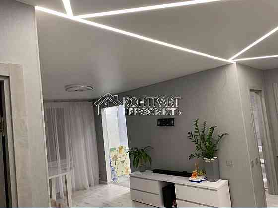 Продаж Квартира 3-кімнатна, 9/9 поверх на вул. Валентиновская Харків