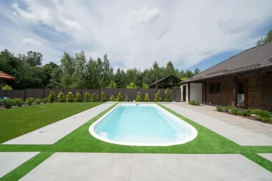 655 House with banquet hall and swimming pool for rent Kiev