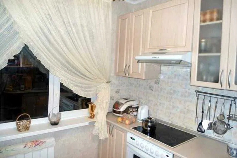 Оренда Квартира 1-кімнатна, 14/16 поверх на Махова, 4в Kiev - photo 1