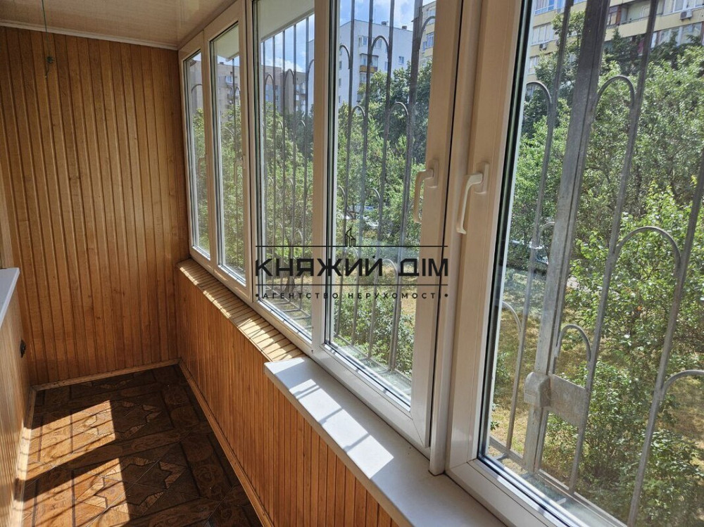 Оренда Квартира 2-кімнатна, 2/10 поверх на Дружбы Народов бульв./Миколи Міхновського бульв. Київ - фото 3