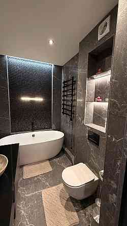 Продаж Квартира 2-кімнатна, 8/9 поверх на Юнацька вул., д. 6 Kiev