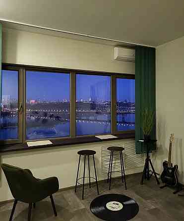 Оренда Квартира 2-кімнатна, 19/19 поверх на Дніпровська, 13 Київ