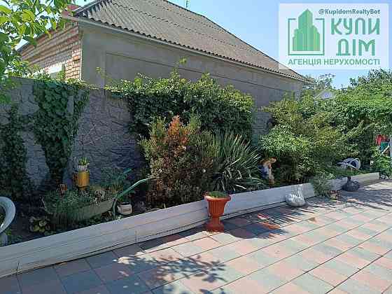 Терміновий продаж будинку в звязку з виїздом в Знамянці. Водяне (м Знам'янка район)