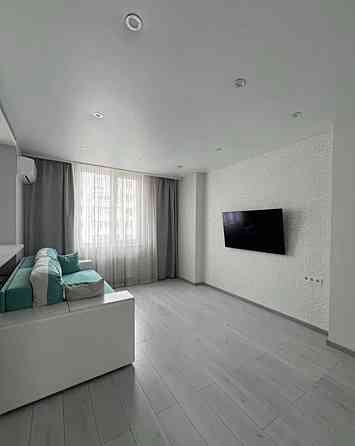 Продаж Квартира 3-кімнатна, 22/25 поверх на Освіти вул., 16 Kiev