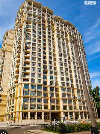 Продаж Квартира 3-кімнатна, 21/23 поверх на Парково-Сирецька вул., д. 4в Киев