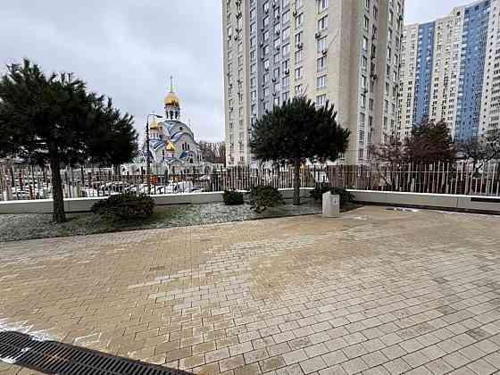 Продаж Квартира 3-кімнатна, 17/34 поверх на вул. Заболотного, 1б Киев