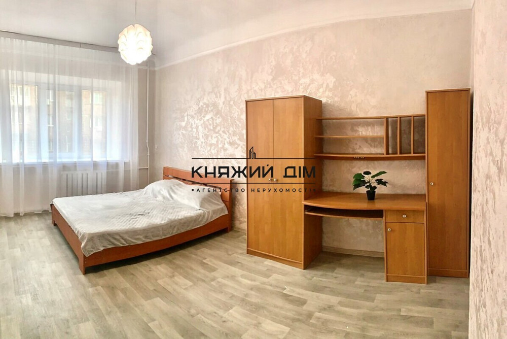 Оренда Квартира 2-кімнатна, 3/4 поверх на Вузовская ул. Kiev - photo 1