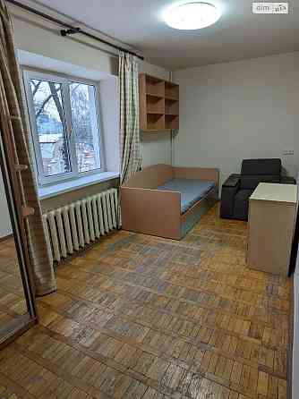 Продаж Квартира 2-кімнатна, 3/5 поверх на Фрометівська вул., д. 18Б Київ