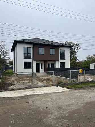 Продаж Будинок 4-кімнатний на вул. В. Івасюка 