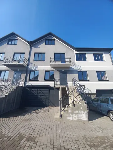 Продаж 3-поверховий   160 кв.м 4 кімн. на Стрілецький масив 15  - фото 11