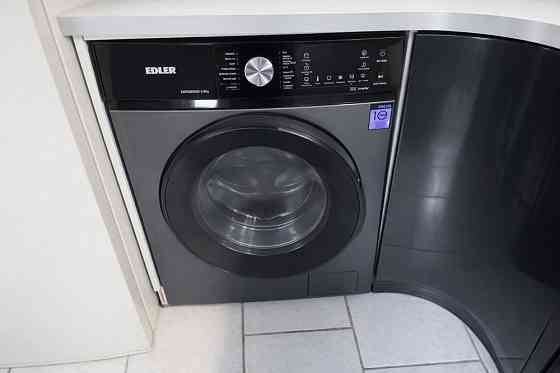 Продаж Квартира 3-кімнатна, 2/5 поверх на Берестейський вул., д. 75/2 Київ