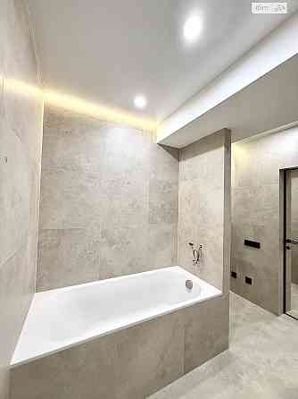 Продаж Квартира 1-кімнатна, 3/4 поверх на Володимирська вул., д. 76-Б Kiev