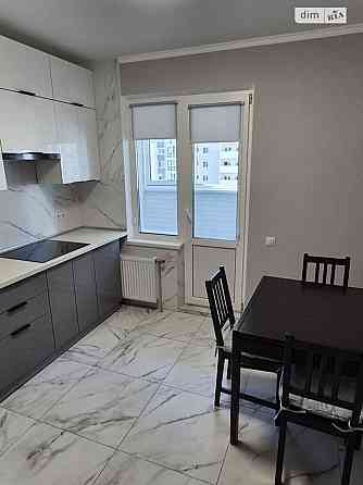 Оренда Квартира 1-кімнатна, 11/25 поверх на вул. Софії Русової, 7А Київ