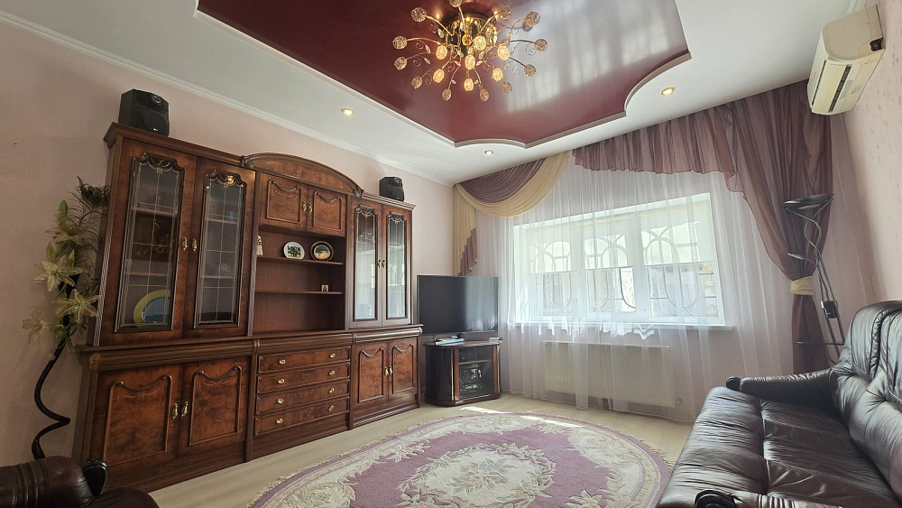 Продаж Квартира 3-кімнатна, 1/2 поверх на Среднефонтанская ул. Одесса - изображение 1