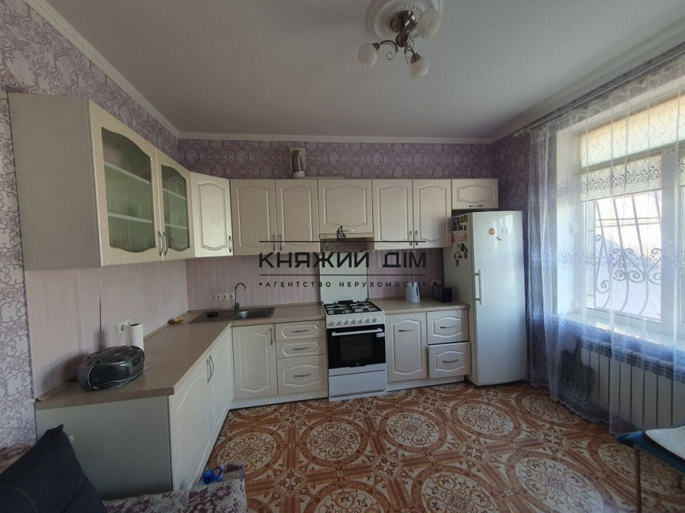 Продаж 2-х поверхового будинку в смт Літки Броварський р-н. № 2211723  - фото 2