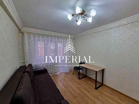 Продаж Квартира 2-кімнатна, 5/5 поверх на вул. Кирило-Мефодіївська Киев