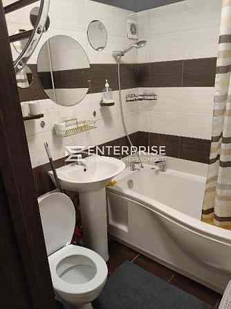 Продаж Квартира 2-кімнатна, 2/5 поверх на вул. Михайла Бойчука Київ