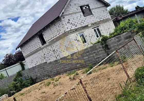 Продаж Будинок 6-кімнатний на Украинская ул. Осещина