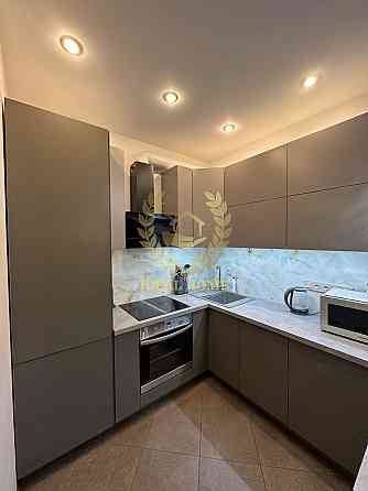 Продам чудову двохрівневу квартиру у Пущі-Водиці вул.Максименко Київ