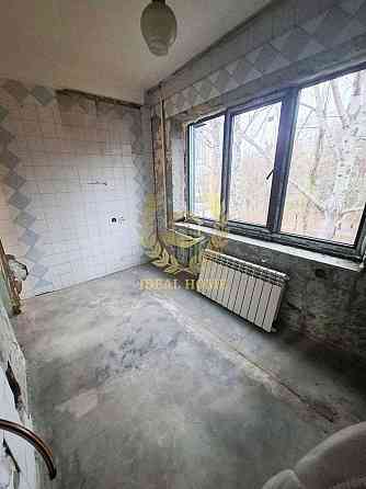 Трикімнатна квартира біля Солом’янського парку Киев