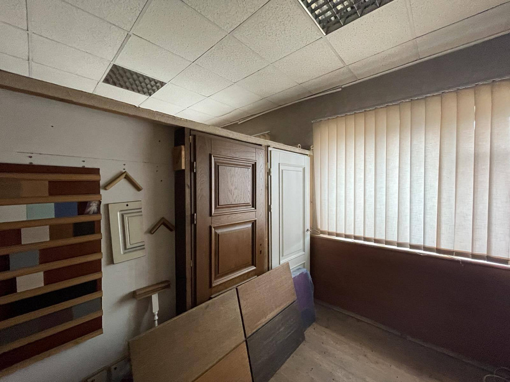 Продаж приміщення вільного призначення на вул. Панаса Мирного поверх - 1/2  - фото 17