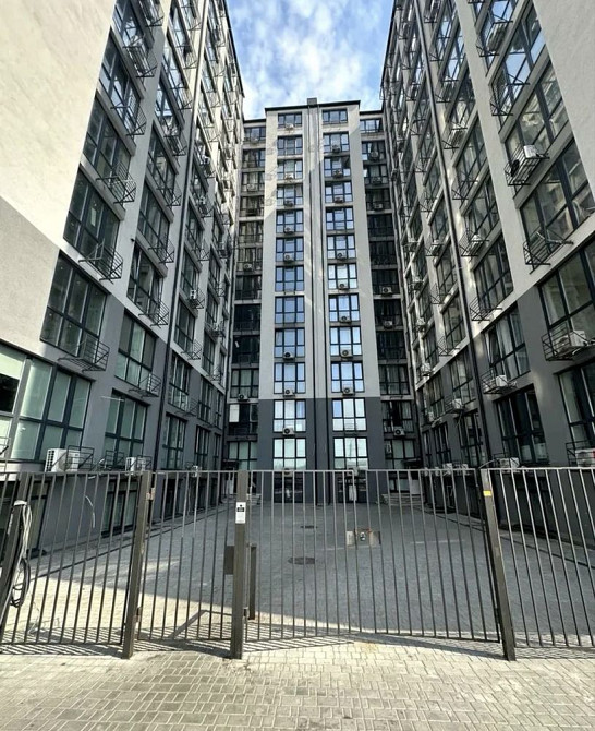 Продаж Квартира 1-кімнатна, 6/12 поверх на Кам'янська вул., д. 127а Киев - изображение 2