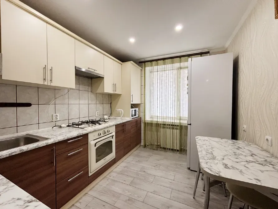 For sale 2-room Apartment 71 sq.m Бережанська Ternopil' - photo 13