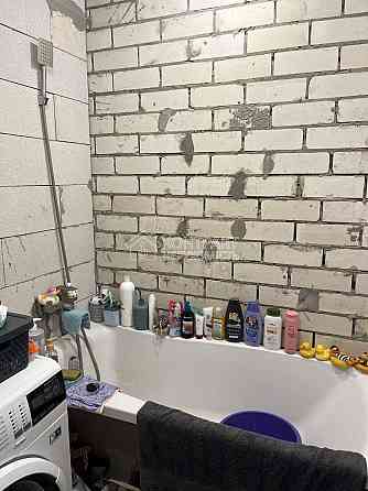 Продаж Квартира 1-кімнатна, 3/9 поверх на вул. Авіахімічна Харьков