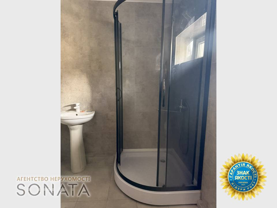 Продаж Квартира 2-кімнатна, 1/1 поверх на Хрещатик Черкаси - фото 4