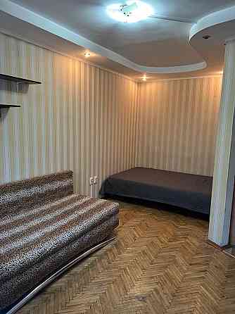 Оренда Квартира 1-кімнатна, 4/9 поверх на Лабораторний провулок, 26 Київ