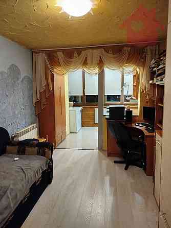 Продаж Квартира 3-кімнатна, 5/5 поверх на Восьмого Березня Uzhhorod