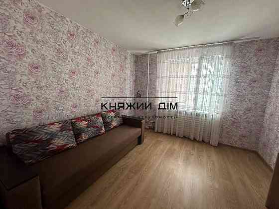 Оренда Квартира 3-кімнатна, 18/19 поверх на Полярная ул. Kiev