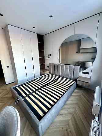 Продаж Квартира 3-кімнатна, 7/25 поверх на Ужгородський вул., д. 4/1 Киев