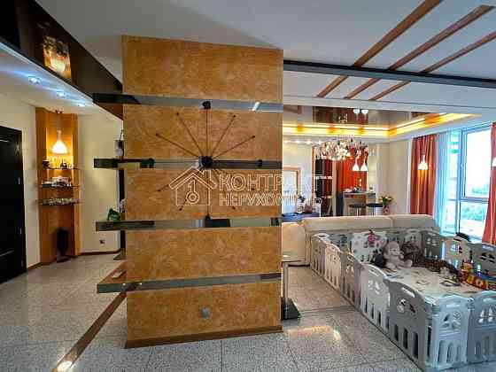 Продаж Квартира 4-кімнатна, 12/18 поверх на вул. Науки Харків