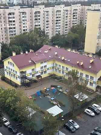 Продаж Квартира 1-кімнатна, 15/25 поверх на Олевська вул., 5 Киев