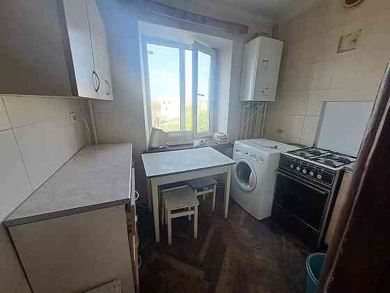 Оренда Квартира 2-кімнатна, 3/9 поверх на Старий Ринок вул., 3 Ternopil'