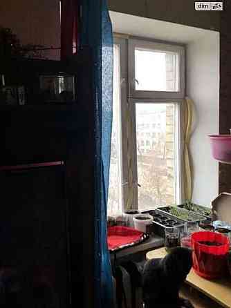 Продаж Квартира 1-кімнатна, 4/5 поверх на Празька, 31 Київ