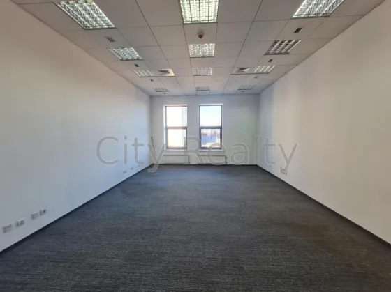 Здається Офісні приміщення площа 640 кв.м 3-й поверх Київ Новокостянтинівська 18 Київ