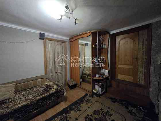 Продаж Квартира 5-кімнатна, 2/2 поверх на вул. Столярний Kharkiv