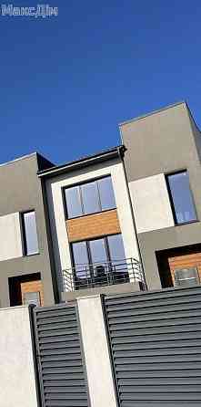 Продаж Будинок 4-кімнатний на вул. Петра Батьківського Ternopil'