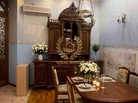 Продаж Квартира 6-кімнатна, 6/7 поверх на Хмельницкого Богдана ул., 32 Київ