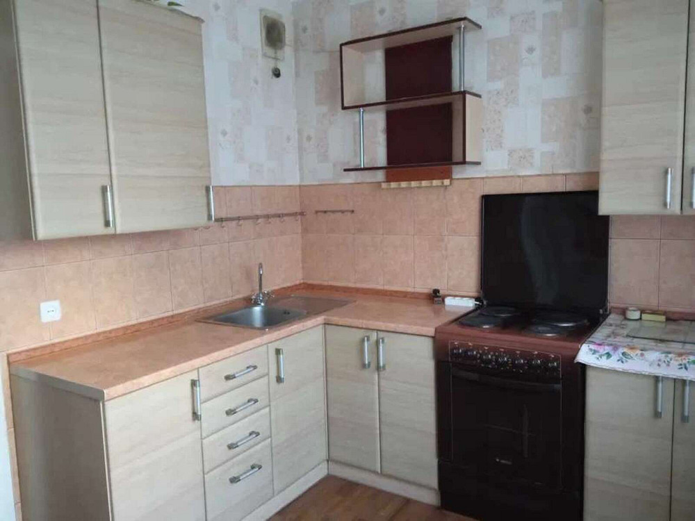 Оренда Квартира 3-кімнатна, 1/16 поверх на Харьківське шосе, 168г Київ - фото 1