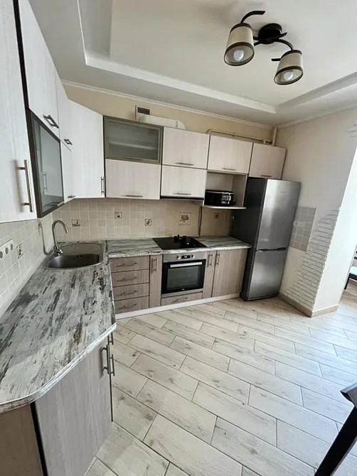 Продаж Квартира 1-кімнатна, 7/8 поверх на вул. Залізнична Івано-Франківськ - фото 2