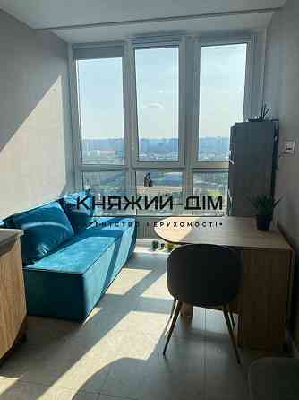 Оренда Квартира 1-кімнатна, 21/21 поверх на вул. Сормовская ул./Ісмаїла Гаспринського Київ