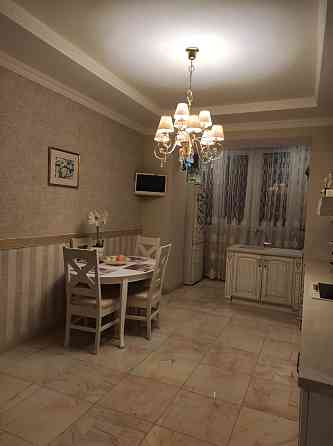 Продам просторную квартиру в теплом кирпичном Новом доме на ул Солнечной Аркадия Одеса